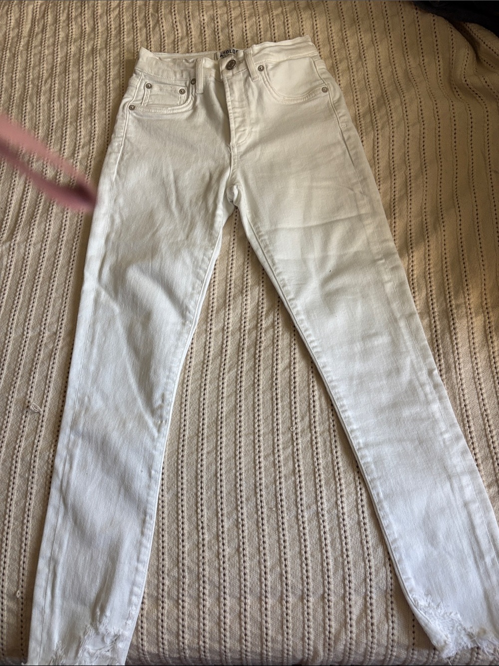AGOLDE White High-Rise  distressed Skinny Jeans size 24 like new
